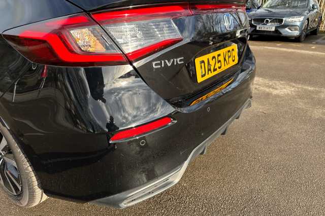 Honda Civic e:HEV 2.0 eHEV Elegance 5dr CVT 