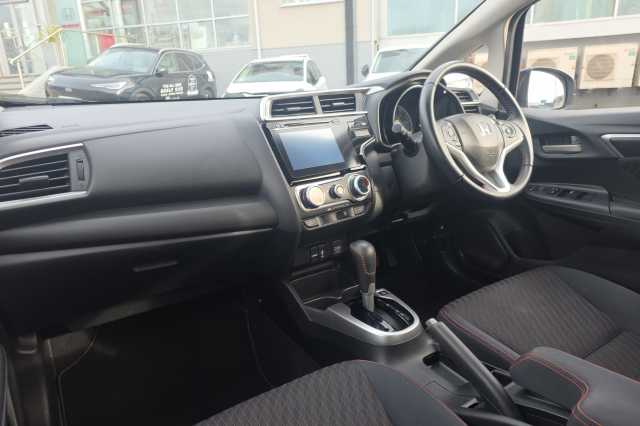Honda Jazz 1.5 i-VTEC Sport 5dr CVT 