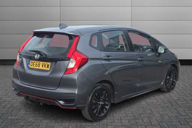 Honda Jazz 1.5 i-VTEC Sport 5dr CVT 