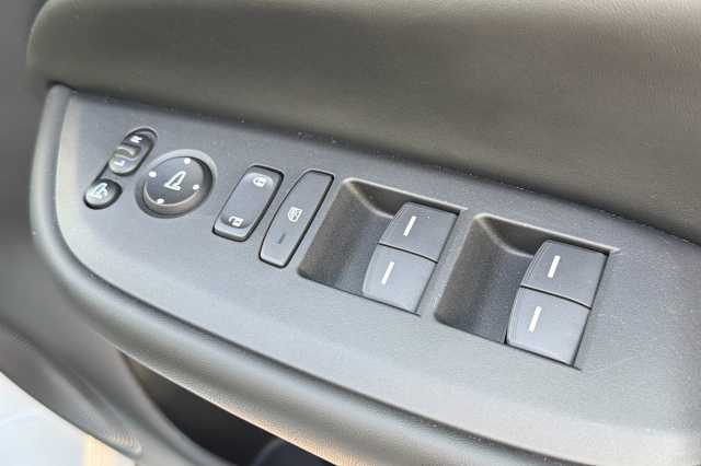 Honda Jazz e:HEV 1.5 i-MMD Hybrid Crosstar Advance 5dr eCVT 
