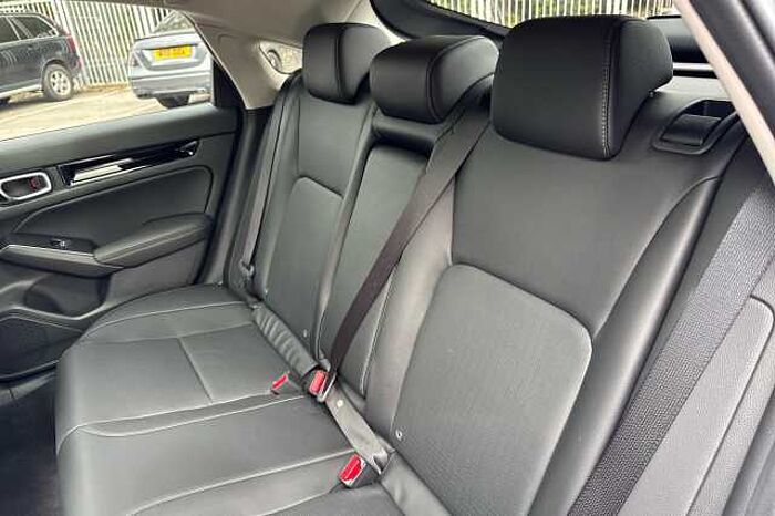 Honda Civic e:HEV 2.0 eHEV Advance 5dr CVT 