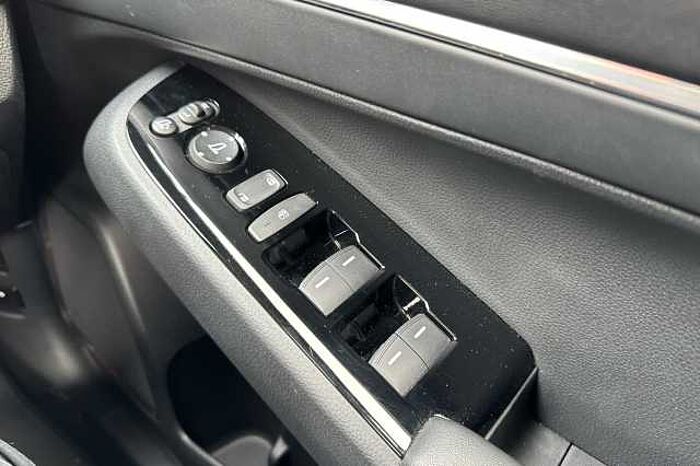 Honda HR-V Hybrid 1.5 eHEV Advance 5dr CVT 