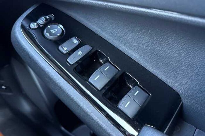 Honda HR-V Hybrid 1.5 eHEV Advance 5dr CVT 