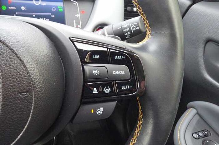 Honda Jazz e:HEV 1.5 i-MMD Hybrid Advance Sport 5dr eCVT 