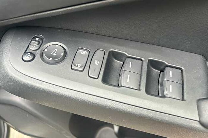 Honda HR-V Hybrid 1.5 eHEV Elegance 5dr CVT 