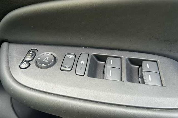 Honda Jazz e:HEV 1.5 i-MMD Hybrid Advance 5dr eCVT 