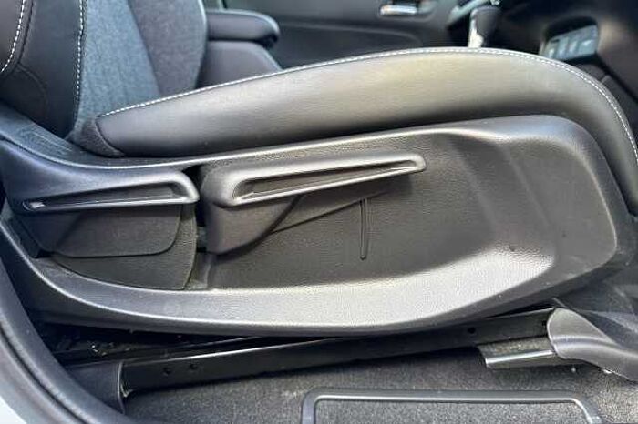 Honda Jazz e:HEV 1.5 i-MMD Hybrid Advance 5dr eCVT 