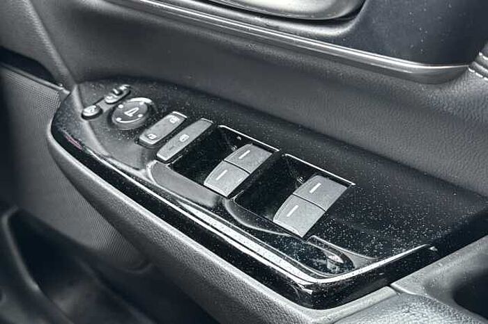 Honda CR-V Hybrid 2.0 i-MMD Hybrid SR 2WD 5dr eCVT 