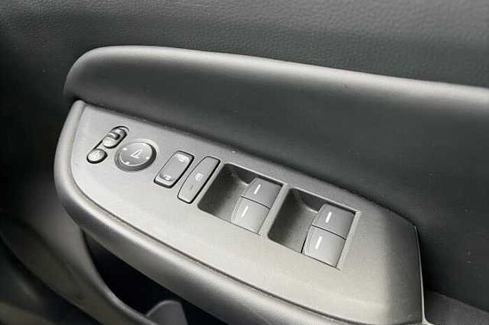Honda Jazz e:HEV 1.5 i-MMD Hybrid Advance 5dr eCVT 