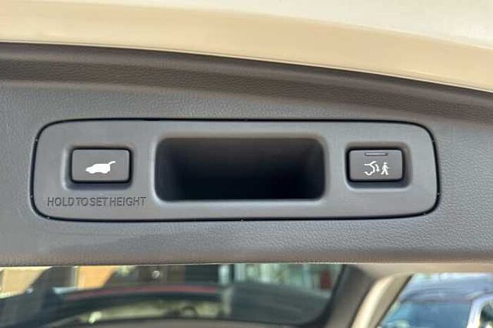 Honda CR-V e:HEV 2.0 eHEV Advance 5dr eCVT 