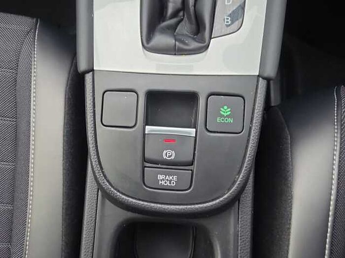 Honda Jazz e:HEV 1.5 i-MMD Hybrid Crosstar Advance 5dr eCVT 