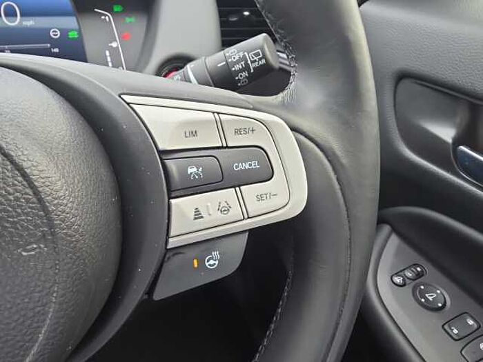 Honda Jazz e:HEV 1.5 i-MMD Hybrid Crosstar Advance 5dr eCVT 