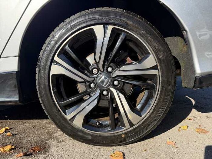 Honda Civic 1.5 VTEC Turbo Sport Plus 5dr CVT 