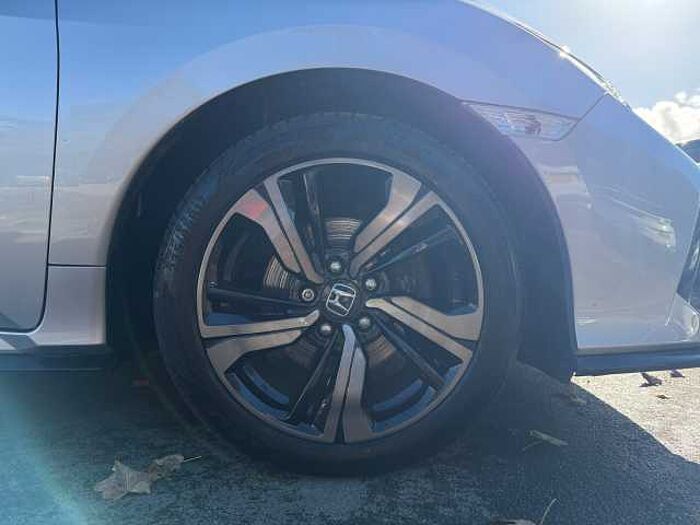 Honda Civic 1.5 VTEC Turbo Sport Plus 5dr CVT 