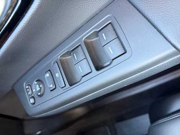 Honda CR-V Hybrid 2.0 eHEV Elegance 5dr eCVT 
